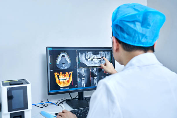 Best Pediatric Emergency Dentist in Ives Estates, FL